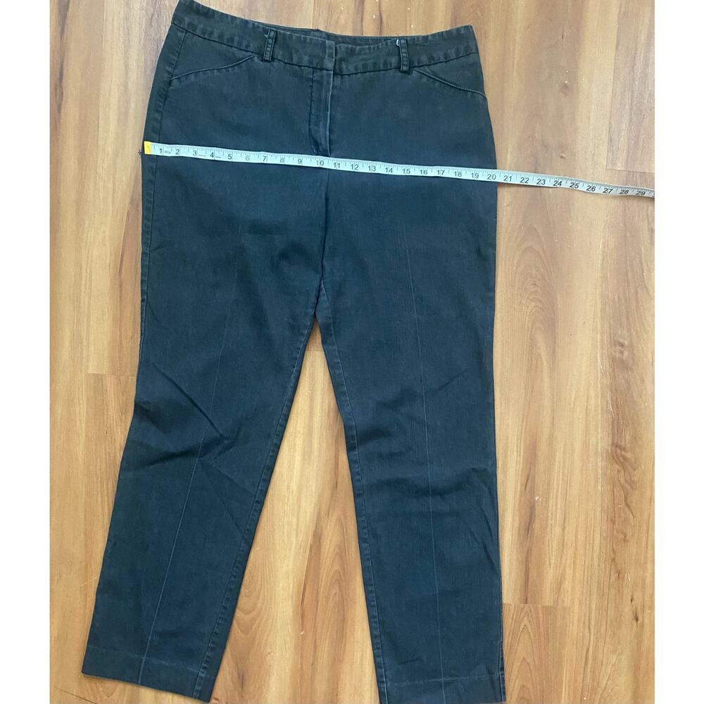 Women’s New Directions Black Trousers Size 12 Belt loops Zipper and Button - Picture 3 of 6